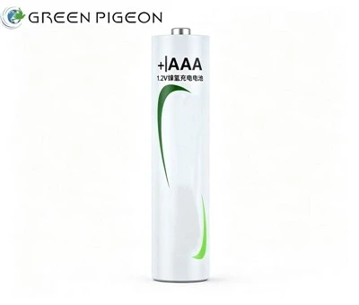 Pilas AAA recargables con cargador